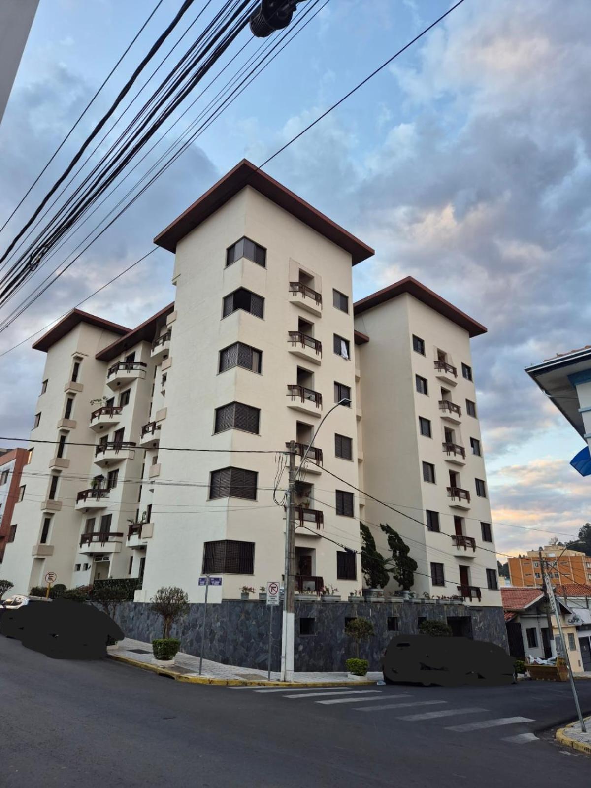 Apartamento Espacoso Na Serra, 3 Quartos E 1 Vaga De Garagem - Centro Serra Negra  Extérieur photo